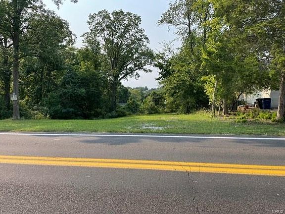 3rd image of 7555 Becker Rd