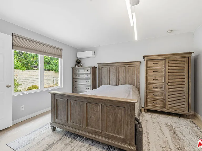 29107 Hillrise Dr — Photo 10