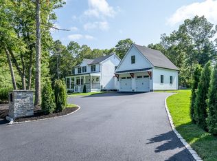 289 Santuit Newtown Rd, Barnstable, MA 02630