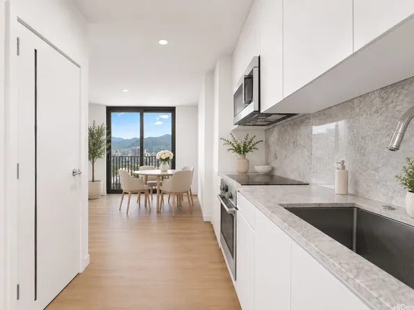 987 Queen St #2616, Honolulu, HI 96814