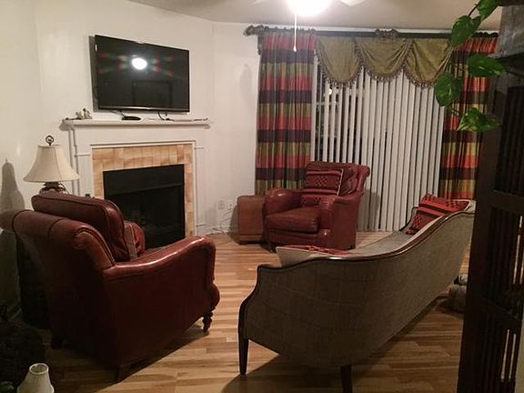 5th image of 1861 Montclair Dr #1817