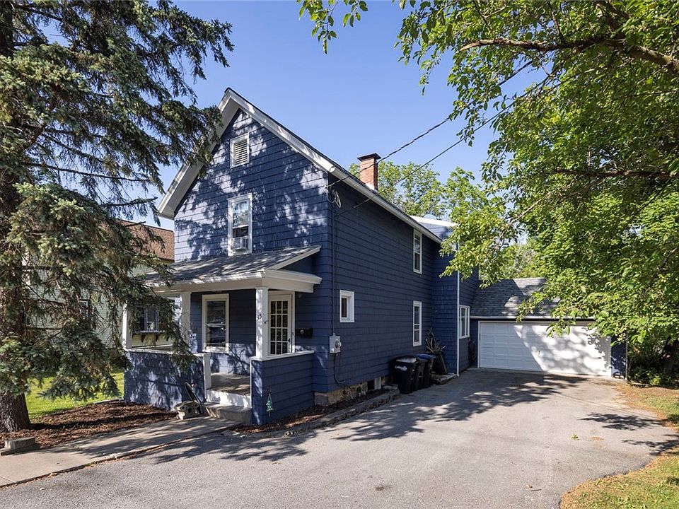 1st image of 35 Baker Dr