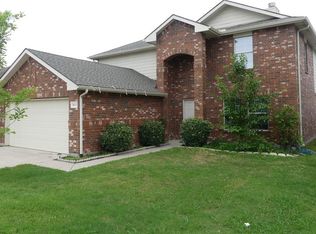 1433 Whitewater Dr, Little Elm, TX 75068