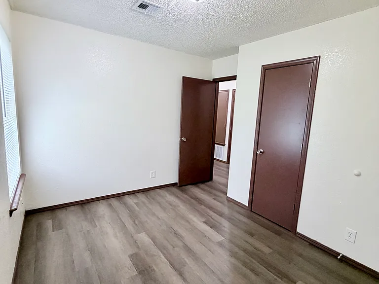 8416 N 116th Pl E — Photo 13
