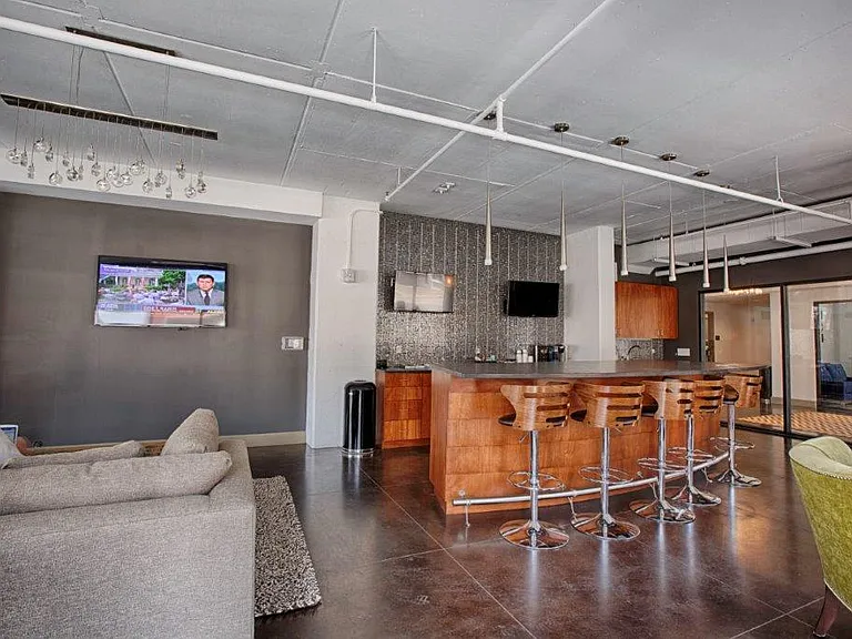Belk Hudson Lofts — Photo 21