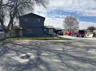 356 W 7th St, Lovell, WY 82431