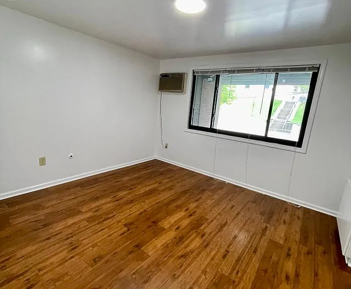 6350 Forward Ave #14 — Photo 92