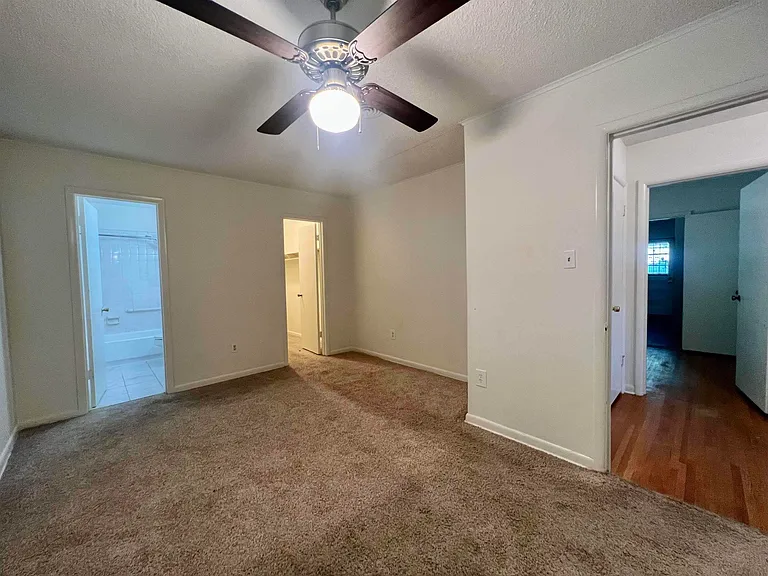 1384 Woodston Rd — Photo 21