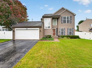 625 David St, Lake In The Hills, IL 60156