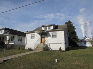 822 N Greenbrier Ave, Covington, VA 24426