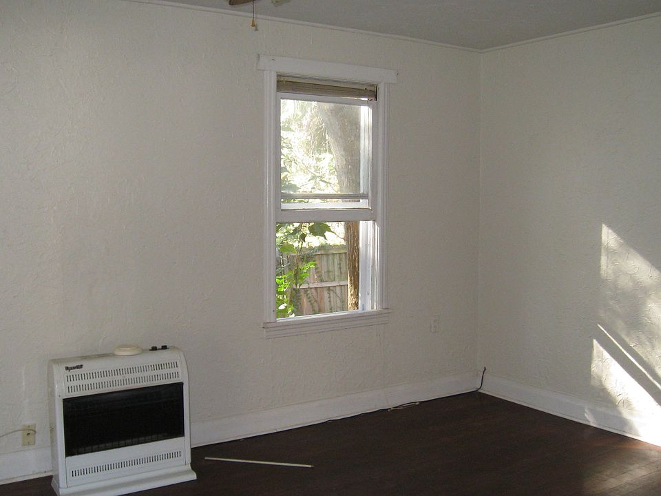 Large Living Room