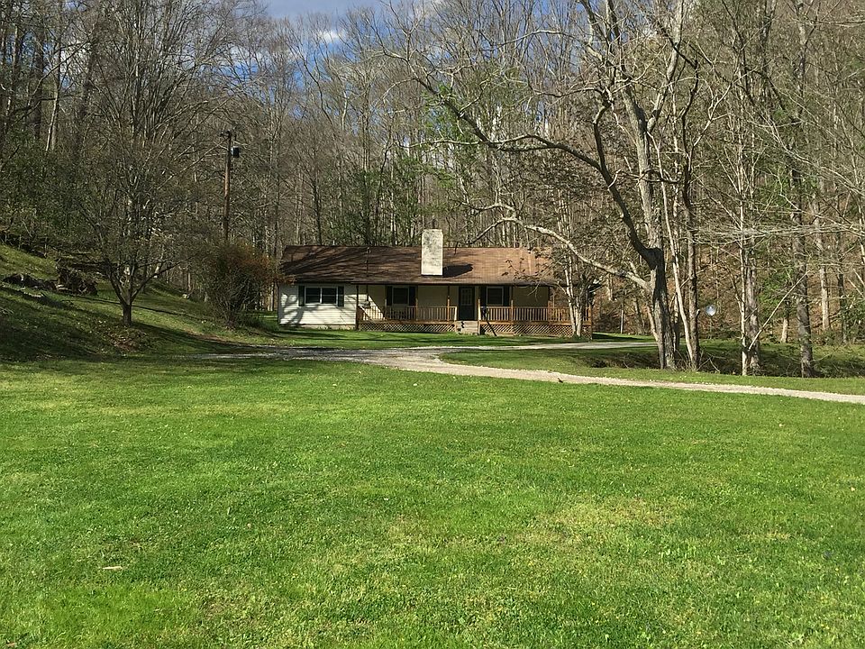 2nd image of 139 Broomfield Ln