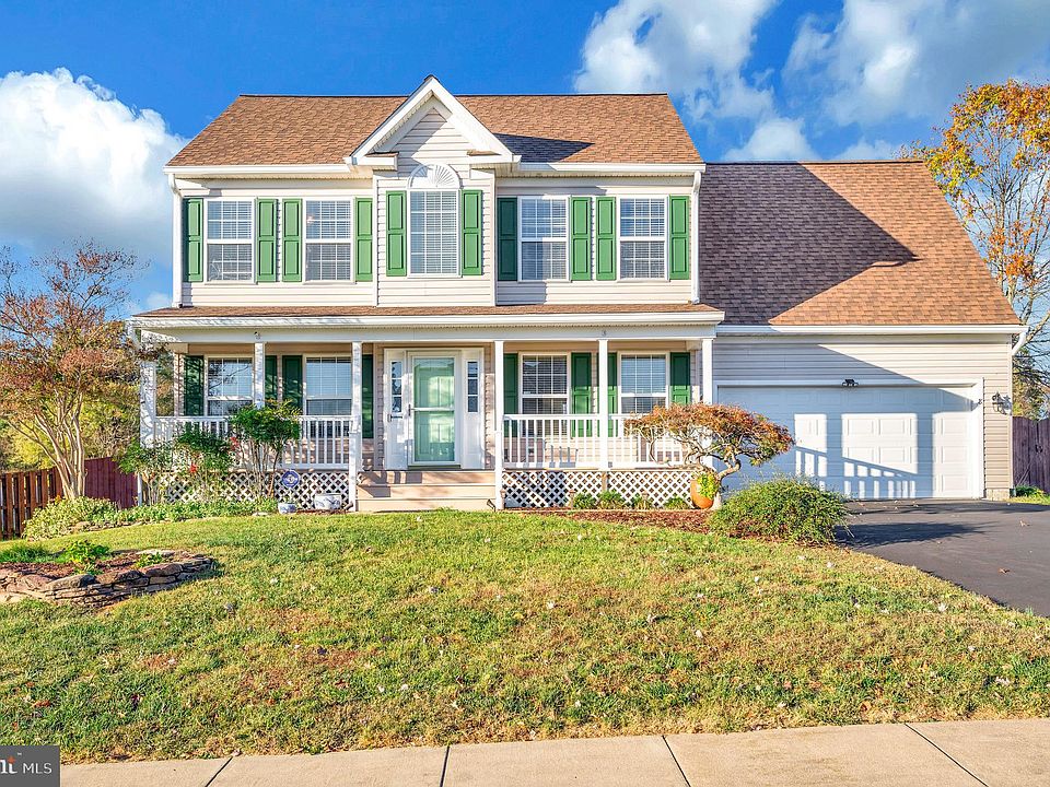 1st image of 8 Little Field Dr