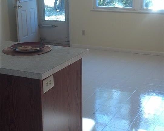 5th image of 5813 N Orlando Dr