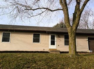 200 W Kimberly Rd, Lone Tree, IA 52755