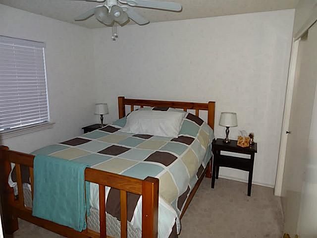 1st image of 730 Honeysuckle Ln