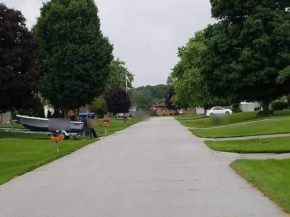 5th image of 11250 Hemlock Dr