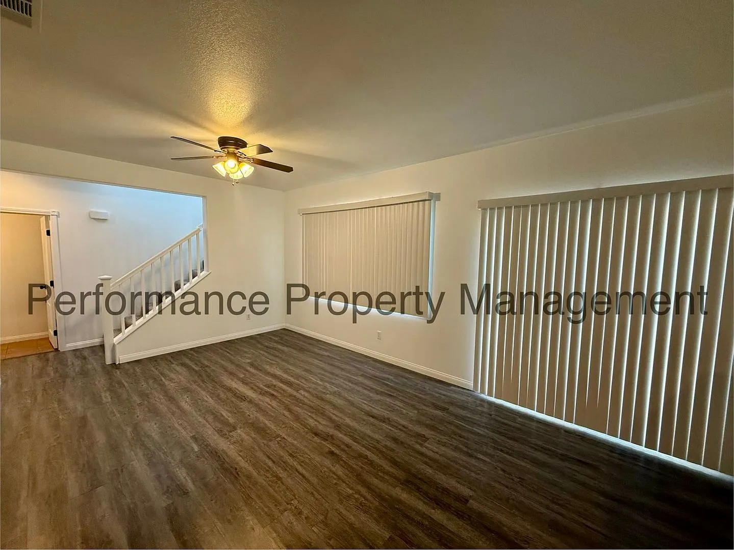 Beautiful 4 Bed/2 Bath SW Bakersfield Home w/ Solar, RBP & Deposit Alternative Option — Photo 3