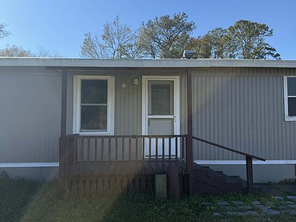 3rd image of 133 SPORTSMAN Road