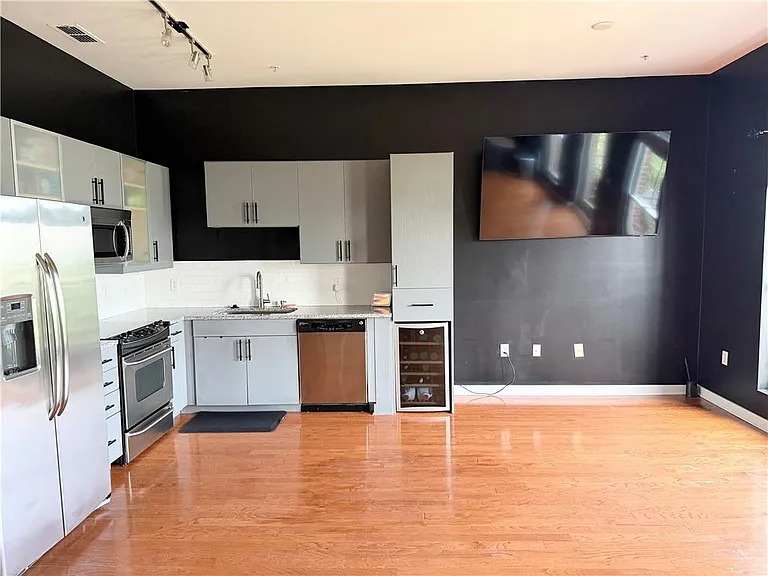 333 Nelson St SW #405 — Photo 14