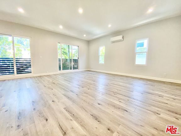 3rd image of 141 N Swall Dr APT 8