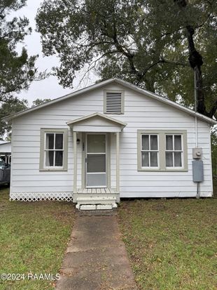 310 N 9th St, Eunice, LA 70535
