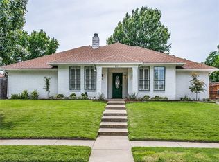 2809 Clearmeadow Dr, Bedford, TX 76021