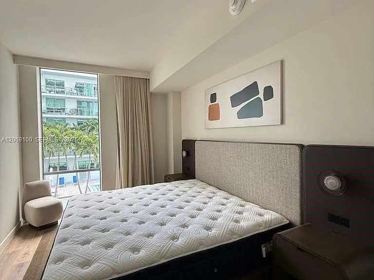 1611 SW 2nd Ave #610 — Photo 3