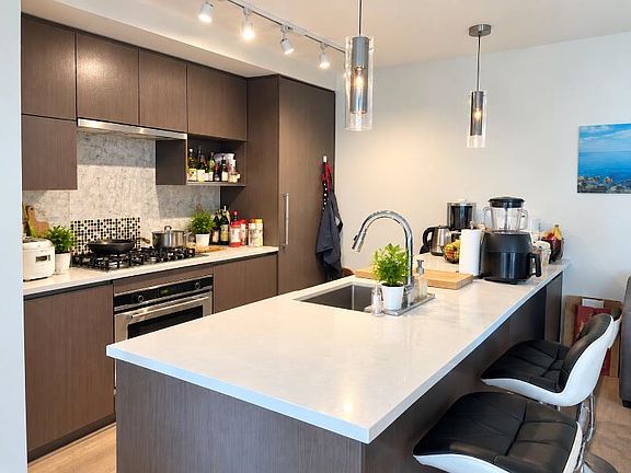 4th image of 8988 Patterson Rd #1031