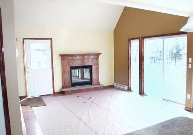 2nd image of 120 W Mulberry Dr
