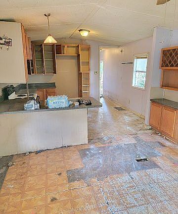 4th image of 5413 London Ave
