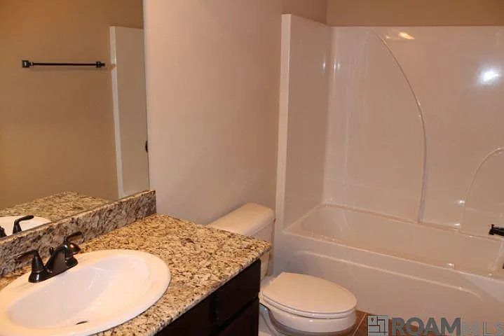 37237 Market Place Dr — Photo 18