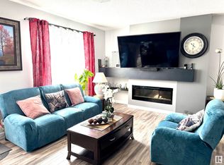 14715 125th St NW #8, Edmonton, AB T5X0G8