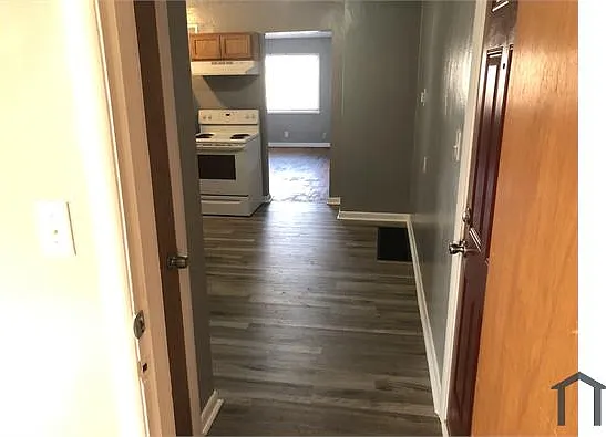52 E Burton Ave #4 — Photo 6