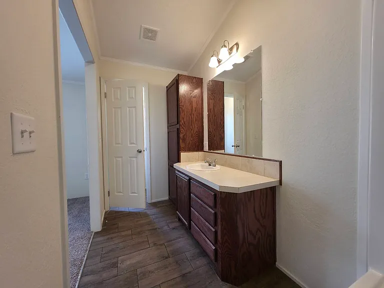 1440 W Plum St #140 — Photo 18