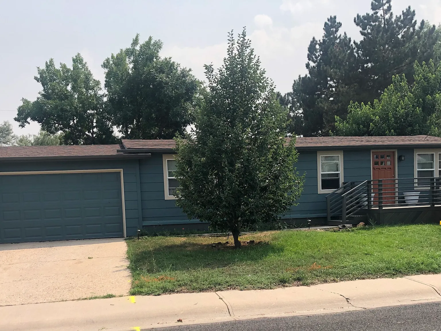 3 bed, 1.5 bath, 1248 sqft, $2,300 — Photo 2