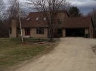 24 Pleasant St, Hooksett, NH 03106