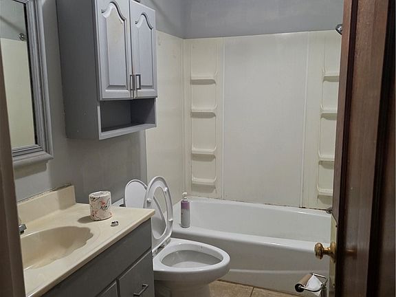 2nd image of 6366 Wallace Blvd