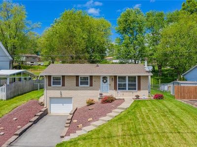 13 Nancy Dr, Jeannette, PA, 15644