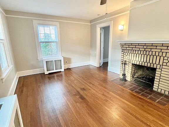 3rd image of 40 Dekalb Ave Floor 2