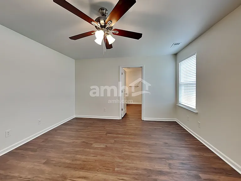 116 Butternut Ct — Photo 9