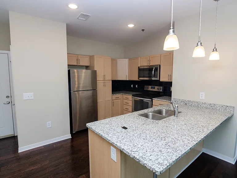 1118 Litton Ave #216 — Photo 4