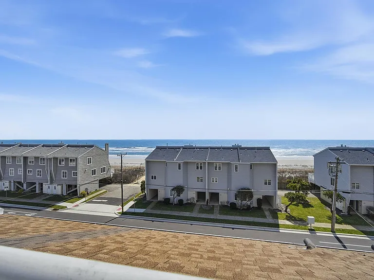 501 E Brigantine Ave #307 — Photo 30