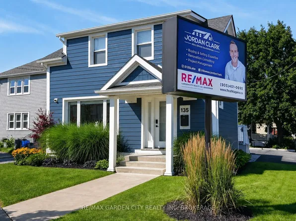 135 Lake St, Saint Catharines, ON L2R 5Y2