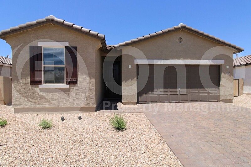 1st image of 1637 N Saint Francis Pl