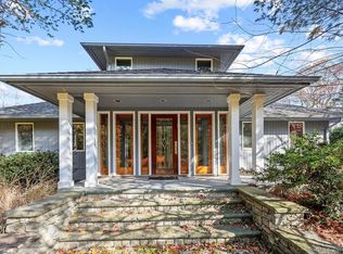 440 Mount Sanford Rd, Cheshire, CT 06410