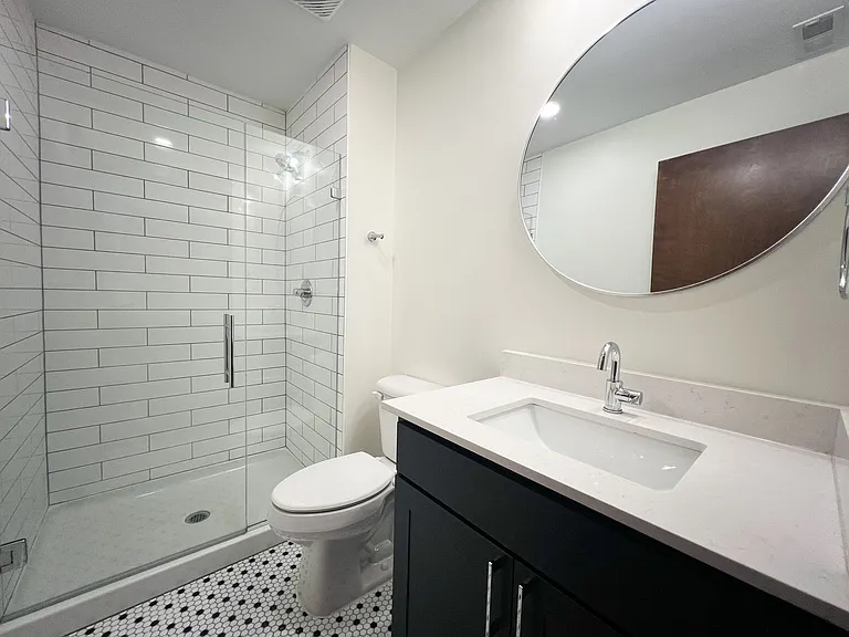 303 Greenup (NEW) — Photo 19