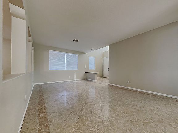 5th image of 9882 Shadow Grove Ave