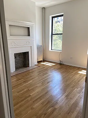 Rented by Walter & Samuels Inc | media 6