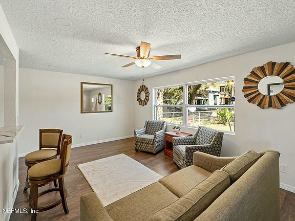 2nd image of 1406 IONIA Street